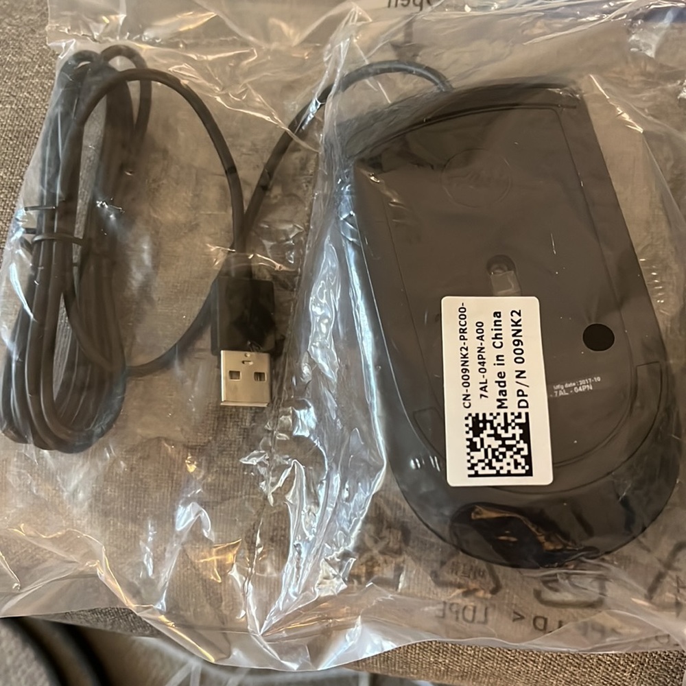 Dell Mouse - Picture 2 of 2